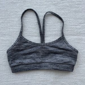 Lululemon Flo Y Sports Bra size 2
